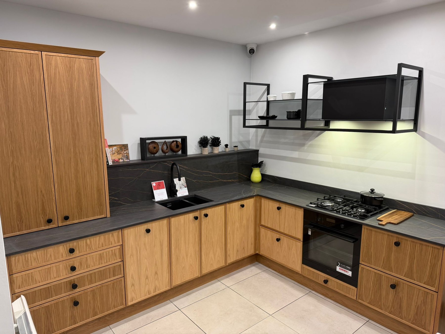 Hallas & Hill bespoke kitchen